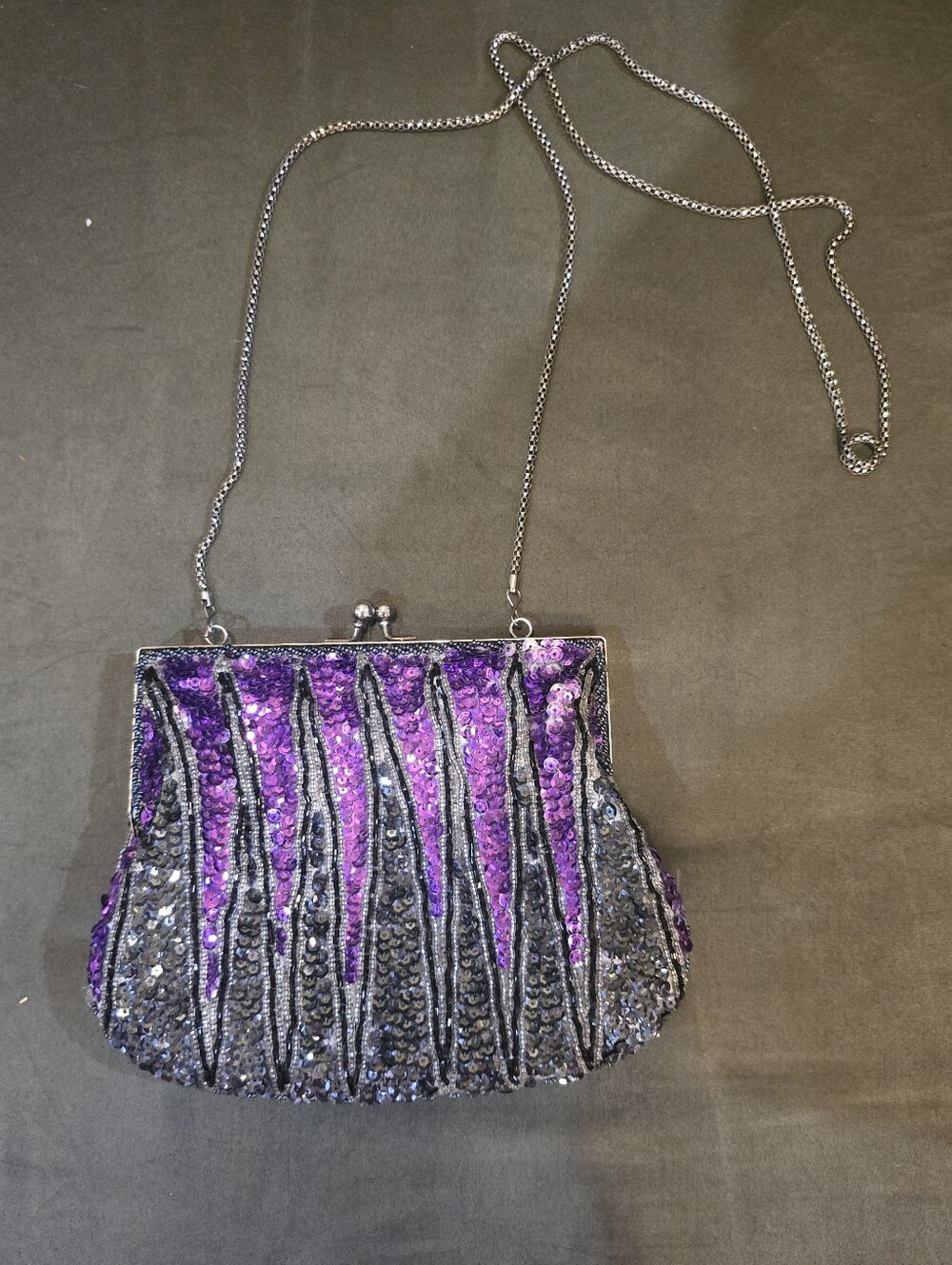 La Regale Black and Purple Beaded/Sequin Kiss Lock Handbag